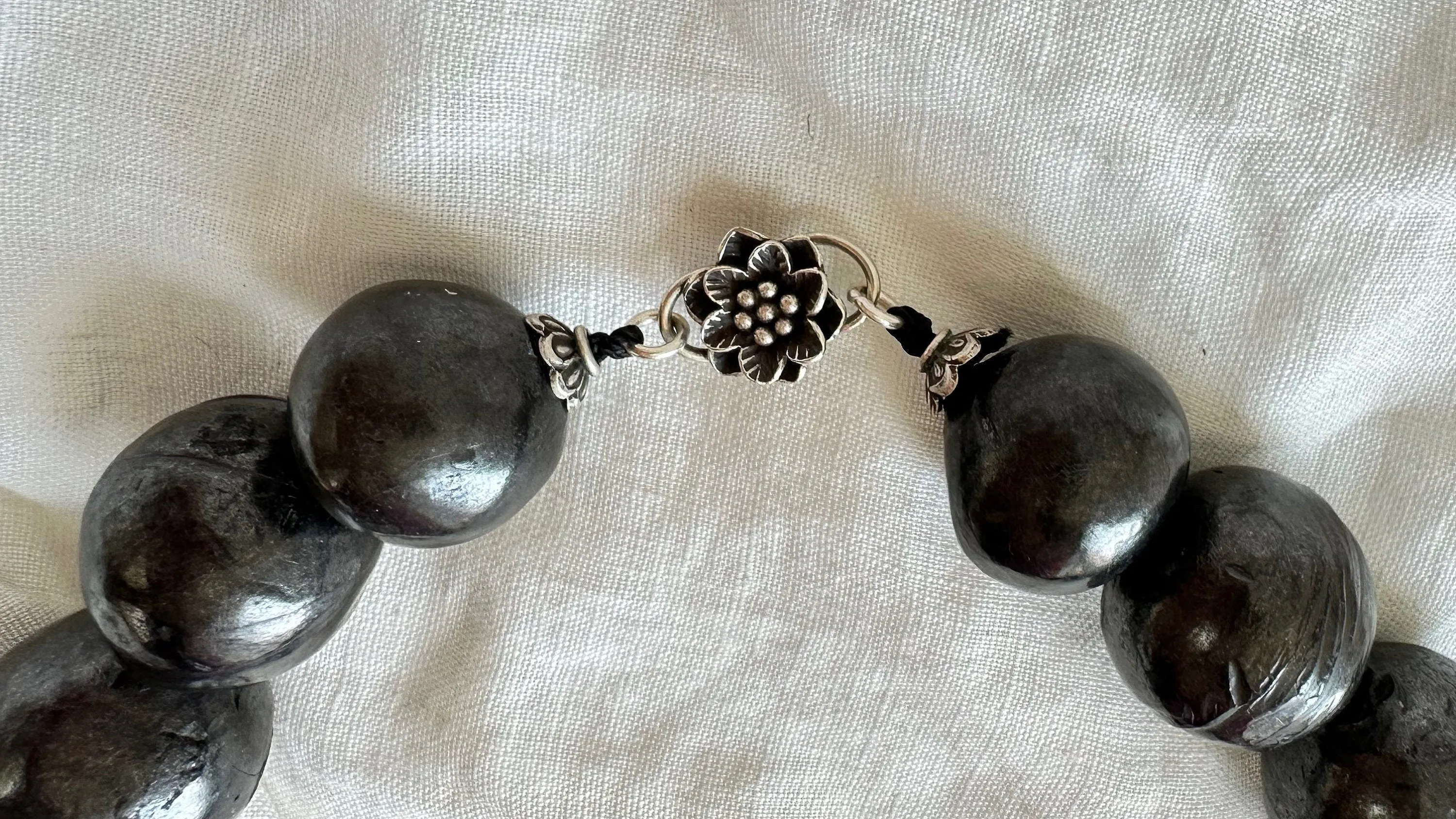 Barro Negro & Silver Necklace. Oaxacan Black Clay. Sterling Silver. 2031