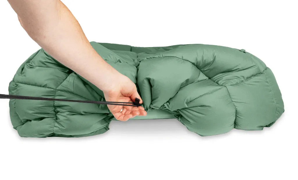 HEST | Comforter (B24310SYN)