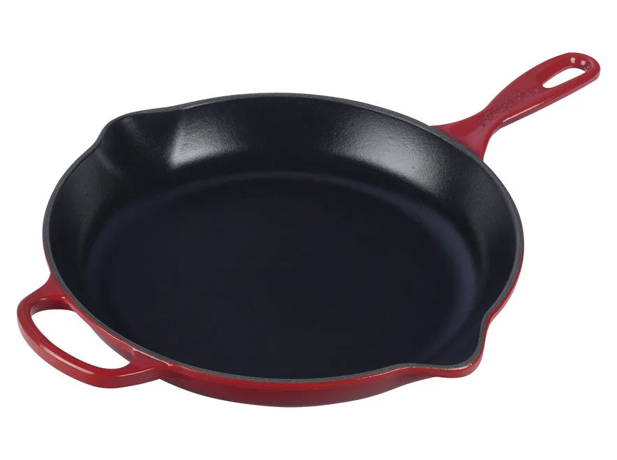 Le Creuset Signature Skillet - 11 3/4"