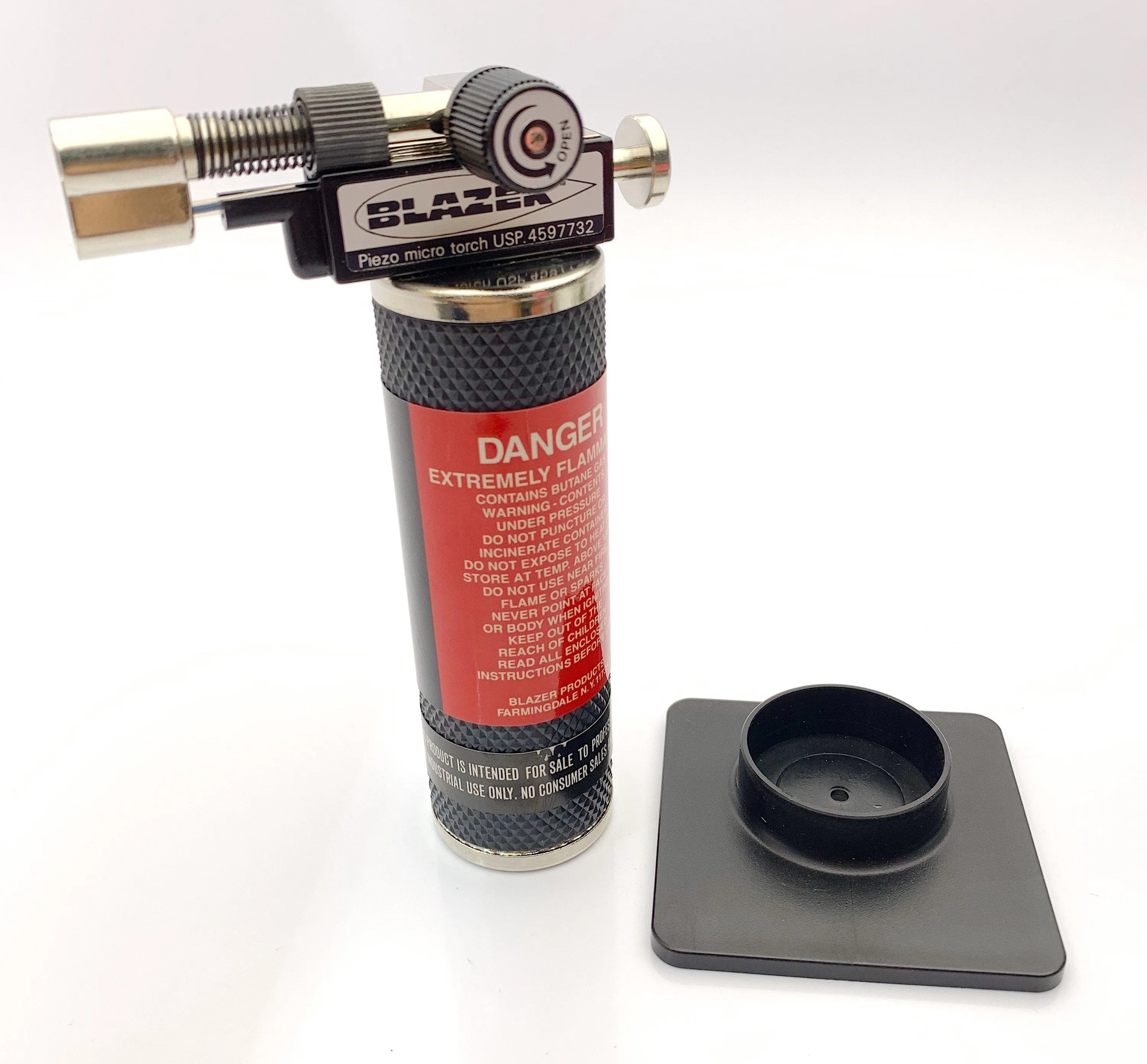 Piezo electronic torch