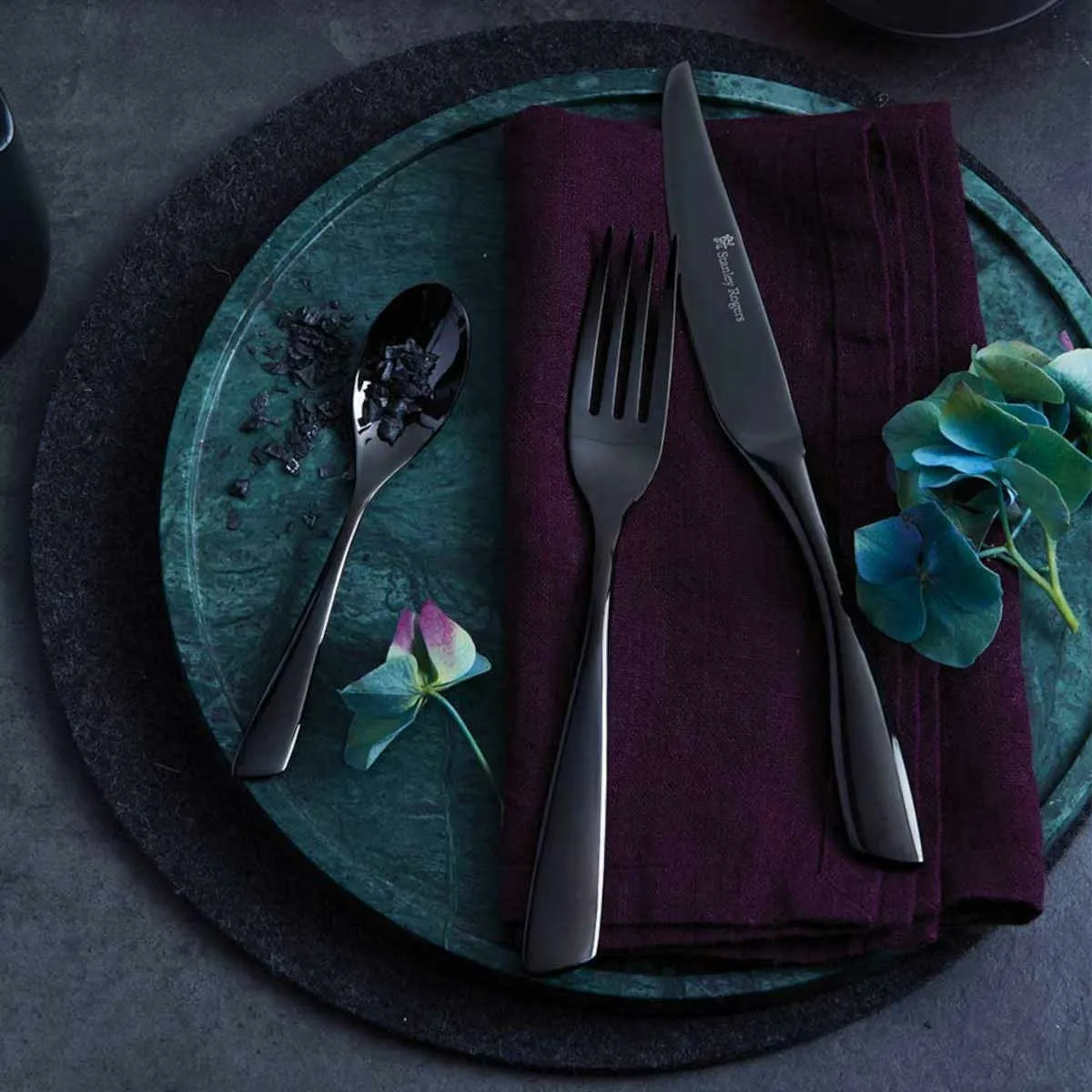 Stanley Rogers Soho Onyx 56pc Cutlery Set